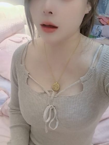 Female massage therapist who comes to the client s home Hefei Puti