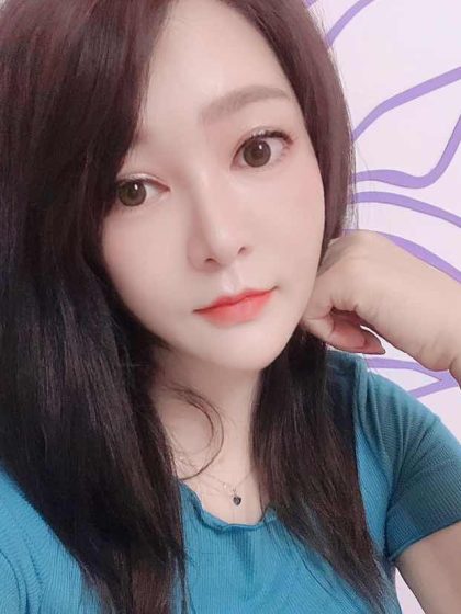 Home massage platformLingling from  Shenzhen