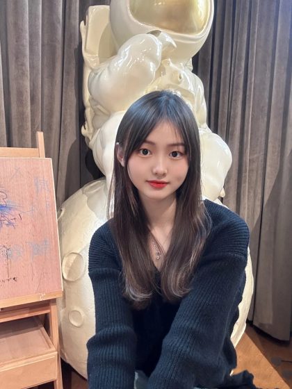 The benefits of massaging the acupoints on the palm  Beijing Chen Haixian