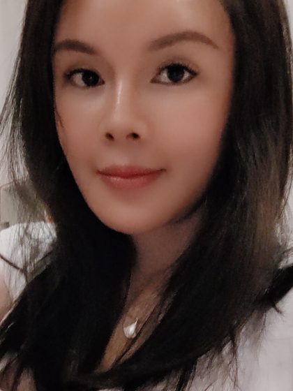 Door to door massage services are available 24 hours a day to take orders  Beijing Yu Yue