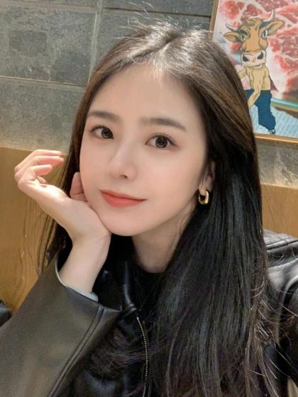 Local professional masseurs available for home visits Chengdu Daodao