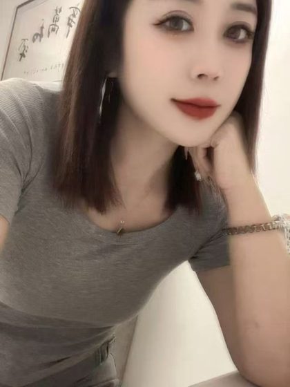 Nearby massage parlors Dalian Hui