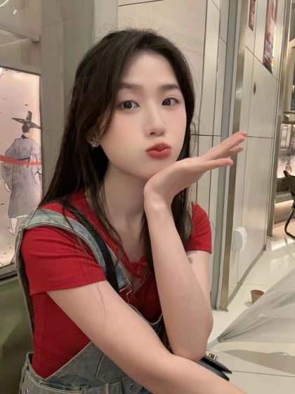 Go home and have a massage at Shanghai DanDan.