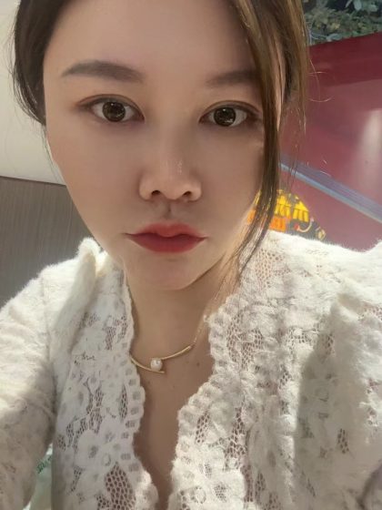 Nearby foot care and massageLi Xia from Nanjing