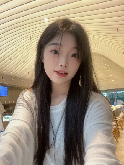 Nearby massage servicesYibin He Miaomiao