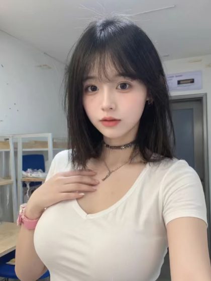 Inhome massage and wellness spaAutumn Swallow of Ordos